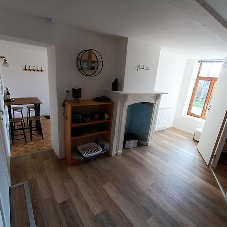 Apartamento Au Nid Douillet Saint-Jans-Cappel Exterior foto